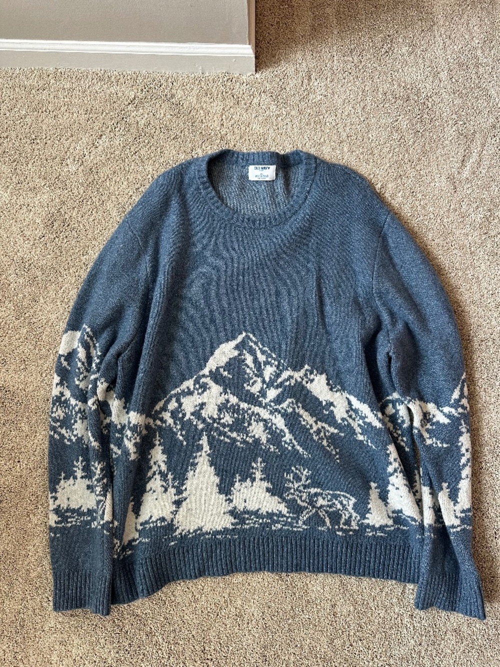 So-Old Navy Soft Crew-Neck Sweater (Winter/Christmas Sweater)